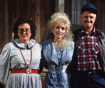 Who Is Freida Estelle Parton? Sister Of Dolly Parton