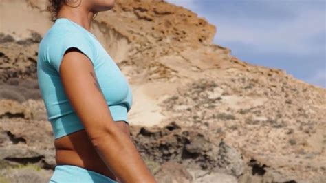 Classy MILF In High Heels Posing Nude