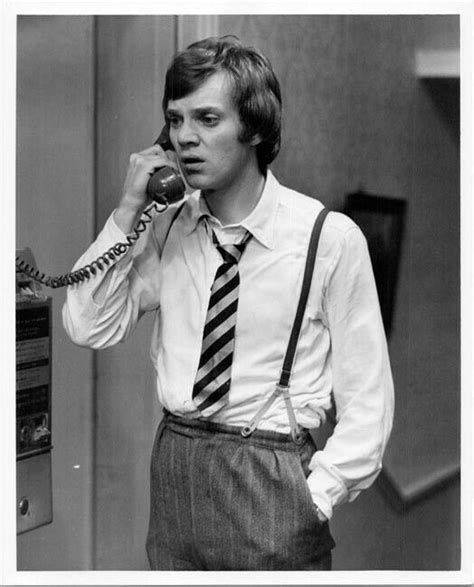 Malcolm Mcdowall In Shirt And Tie On Telephone Oh Lucky Man 8x10 Inch