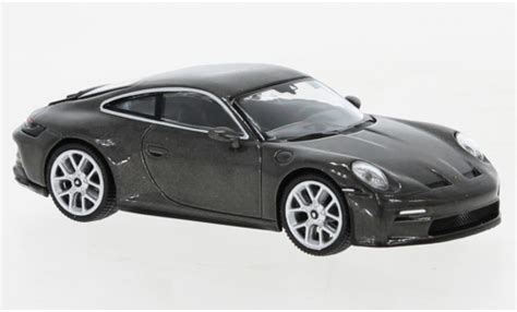 Miniature Porsche 992 GT3 1 64 Mini GT 911 Touring Metallise Grise