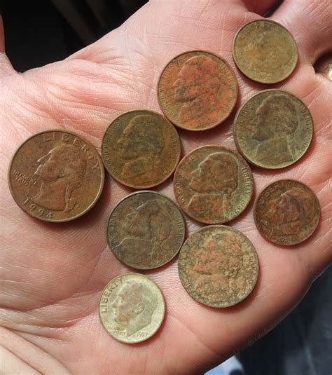 Toned quarter that looks like a penny. | Coin Talk