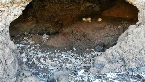 Hallan en Gran Canaria una cueva funeraria con restos óseos de unos 80