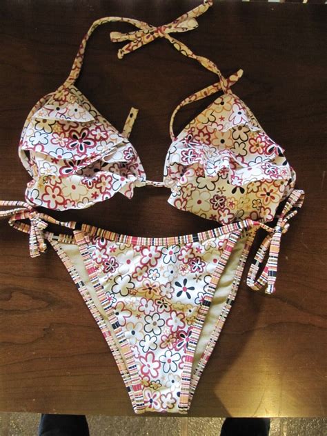 Maya Signature Bikini W Scalloped Triangle Top Side Gem