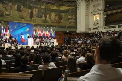 Discours De Macron Sur L Europe Ce Qu Il Faut Retenir