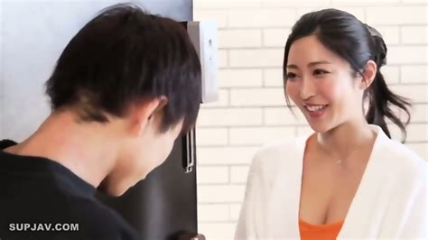 Married Woman Next Door With Big Ass Mizukawa Sumire Mizukawa
