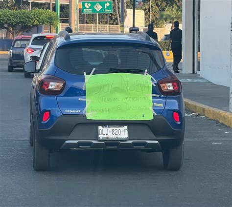 EL ORBE AL MOMENTO Lo que se topa uno en las calles Y tiene razón así