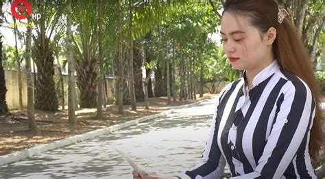 Hot girl Ngọc Miu xuất hiện trong phóng sự được cộng đồng mạng chia sẻ rầm rộ Tinmoi