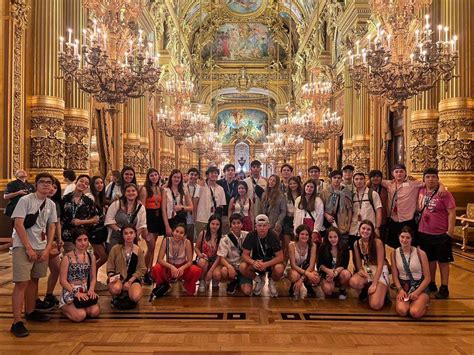 Gira 2023 3ros Medios Fin de semana por Chambord y París Lycée Claude Gay OSORNO