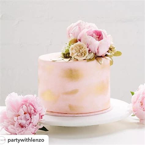 8 Naked Cake Ideas Naked Cake Cake Naked Wedding Cakes