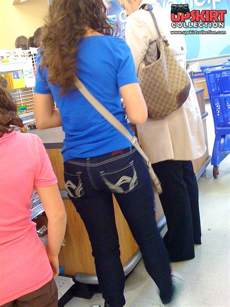Real Amateur Public Candid Upskirt Picture Sex Gallery Tight Fitting Jeans Outdoor View