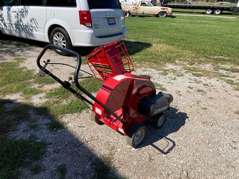 Troy Bilt Chipper Vac Bigiron Auctions