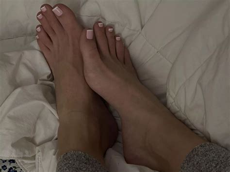 Loving My Toes Like This Nudes Feet NUDE PICS ORG