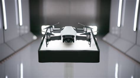 djis  mavic air   smaller mavic pro  shoots   costs