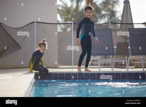 Bikini Girl Fotos Und Bildmaterial In Hoher Aufl Sung Alamy