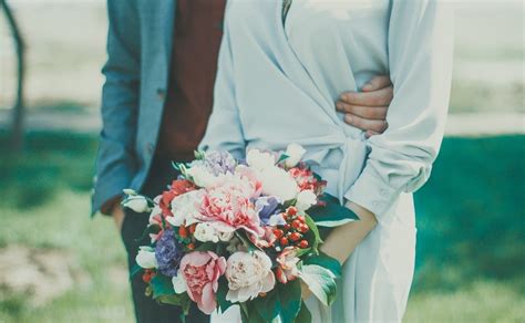 Más de personas detenidas por organizar una boda gay