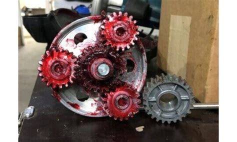 ВОДОМЕТНЫЙ РУЛЕВОЙ РЕДУКТОР