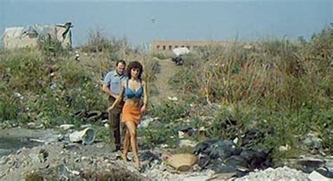 Naked Carmen Russo I In Riavanti Marsch