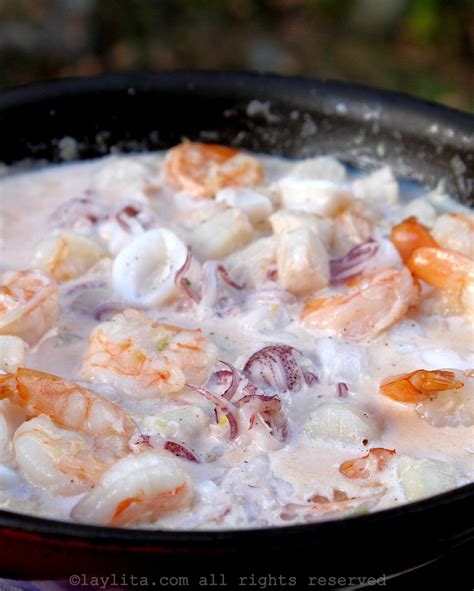Mixed Seafood In A Creamy Garlic Wine Sauce Mariscos Al Ajillo