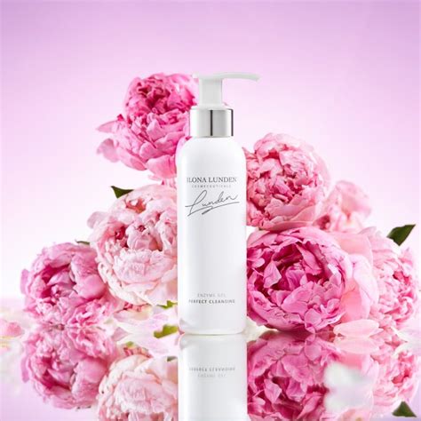 Гель для умывания Lundenilona Ферментативный для очищения кожи лица и ...