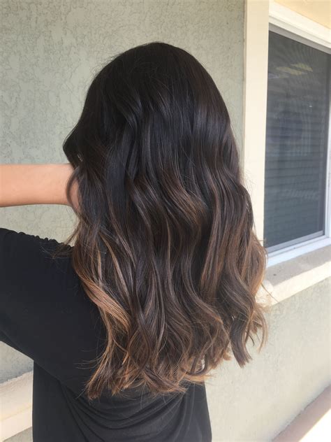 Subtle Brunette Balayage