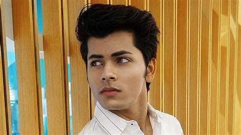 Siddharth Nigam Hd Wallpaper Pxfuel