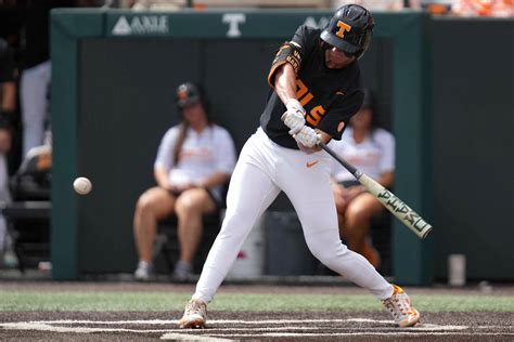Who does Tennessee baseball play in SEC Tournament? Vols open vs Alabama
