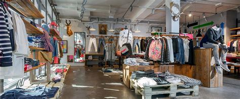 Oktalite | Tommy Jeans Store