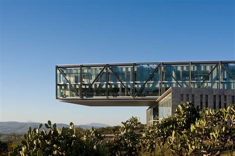 Cinépolis Headquarters — Kmd Architects