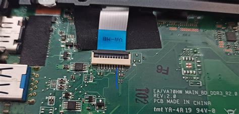 File:Acer Aspire v3-772g picture of the power button connector.png ...