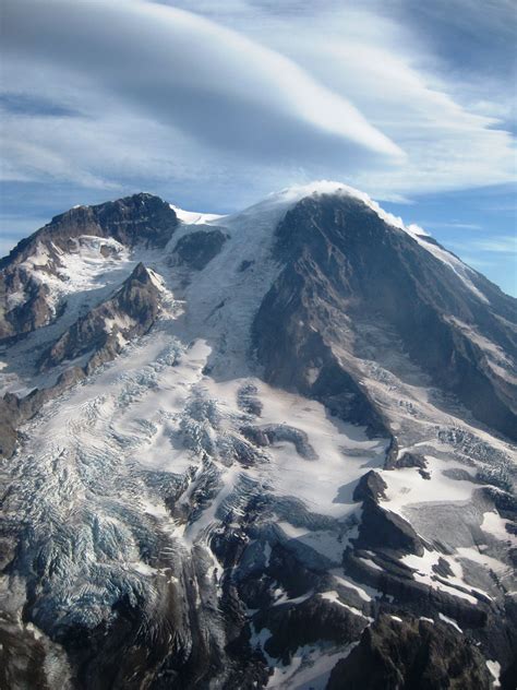 Mount Rainier Peak Free Stock Photo - Public Domain Pictures