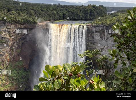 Kaieteur Falls Kaieteur National Park Guyana Stock Photo Alamy