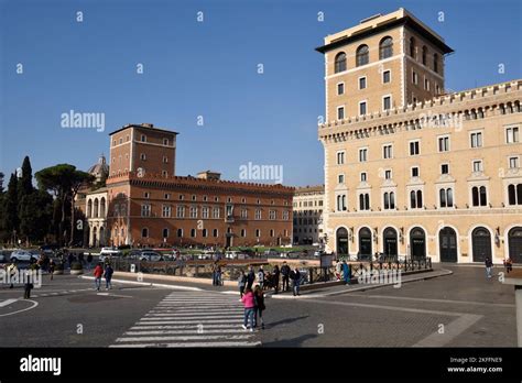Piazza Venezia Rome Italy Stock Photo Alamy