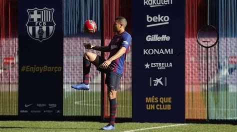 Jeison Murillo fue presentado en el FC Barcelona La República EC