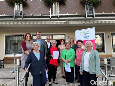 Frauen Union Sulzbach Rosenberg Ehrt Treue Mitglieder Onetz