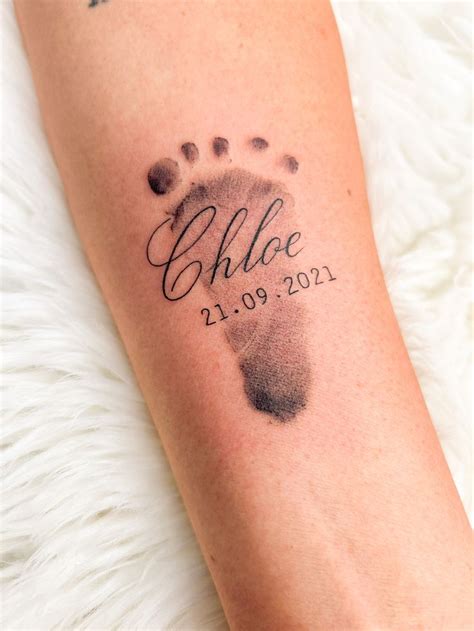 Pin On Homenagem A Filhos Baby Feet Tattoos Footprint Tattoo