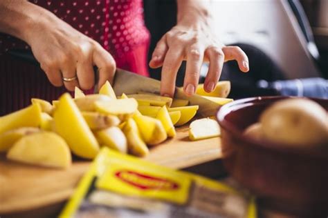 Румяная картошечка - рецепт приготовления с фото от Maggi.ru