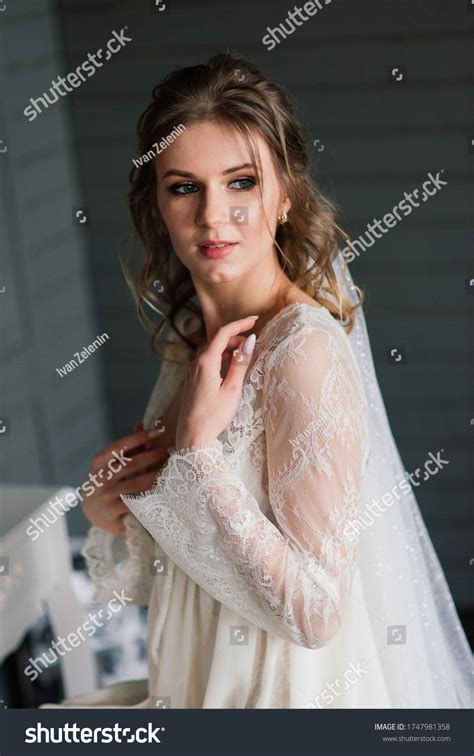 Beautiful Bride White Lace Lingerie Bare Stock Photo 1747981358 Shutterstock