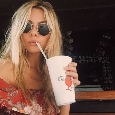 Femme Blonde Sexy Lunettes Picture Free Le Monde Des Gifs