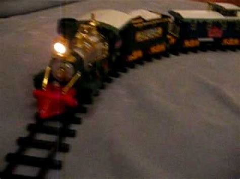 North Pole Christmas Express Train Set - town-green.com