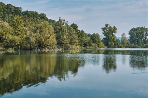 Lake Le Loclat Neuch Tel Swisshead Flickr