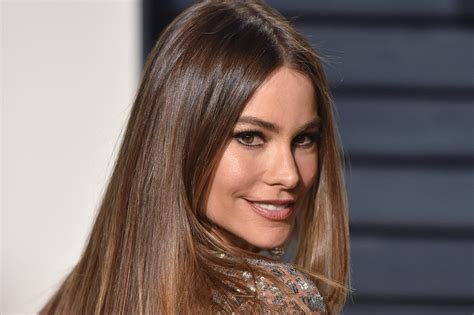 Sofia Vergara Goes Nude For Women S Health At You Have To Embrace