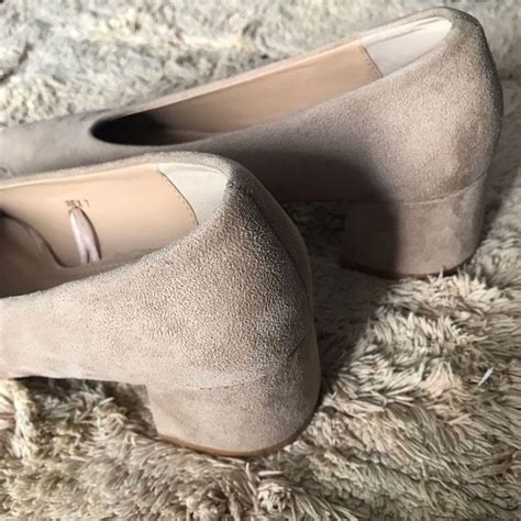 Parisian Nude Suede Pointed Toe Block Heel Shoes Women S Fashion Footwear Heels On Carousell