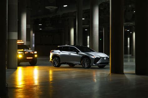 Lexus Black Panther Yaşasın Wakanda ile beyaz perdede Auto Speed