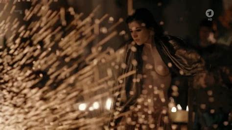 Helen Woigk Nude Pics Page