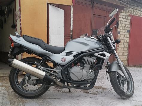 Купить б у Kawasaki ER карбюратор передач в Калуге серый naked bike года на Авто ру ID