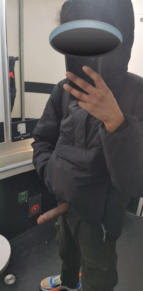 Late Night Train Nudes Blackmale NUDE PICS ORG