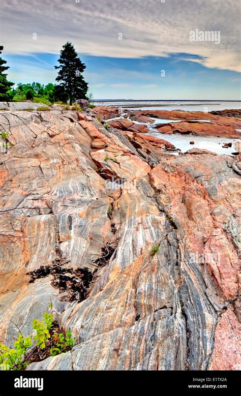 Rive nord hi-res stock photography and images - Alamy