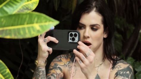 Keishas Anal Picnic With Vivianne Desilva And Keisha Grey