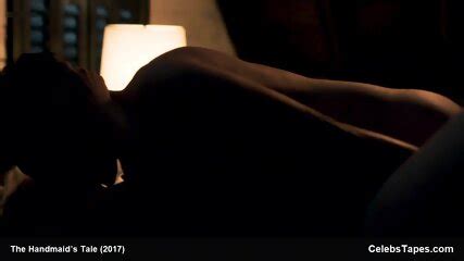 Elisabeth Moss Topless And Sex