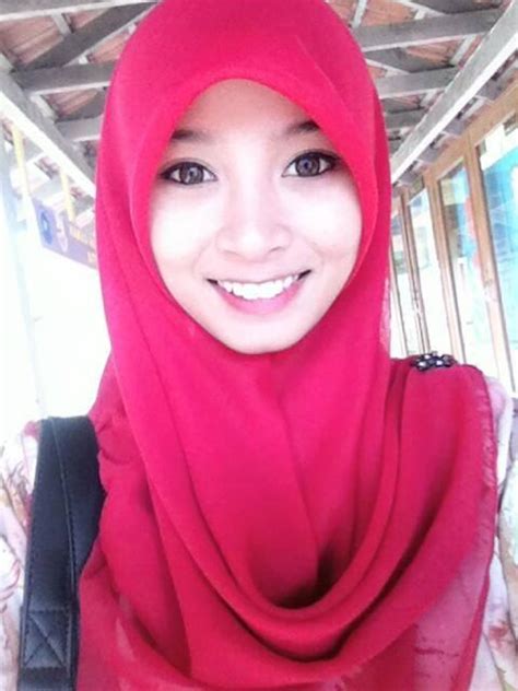 Cerita Sex Dewasa Seks Sedarah Ratu Lendir